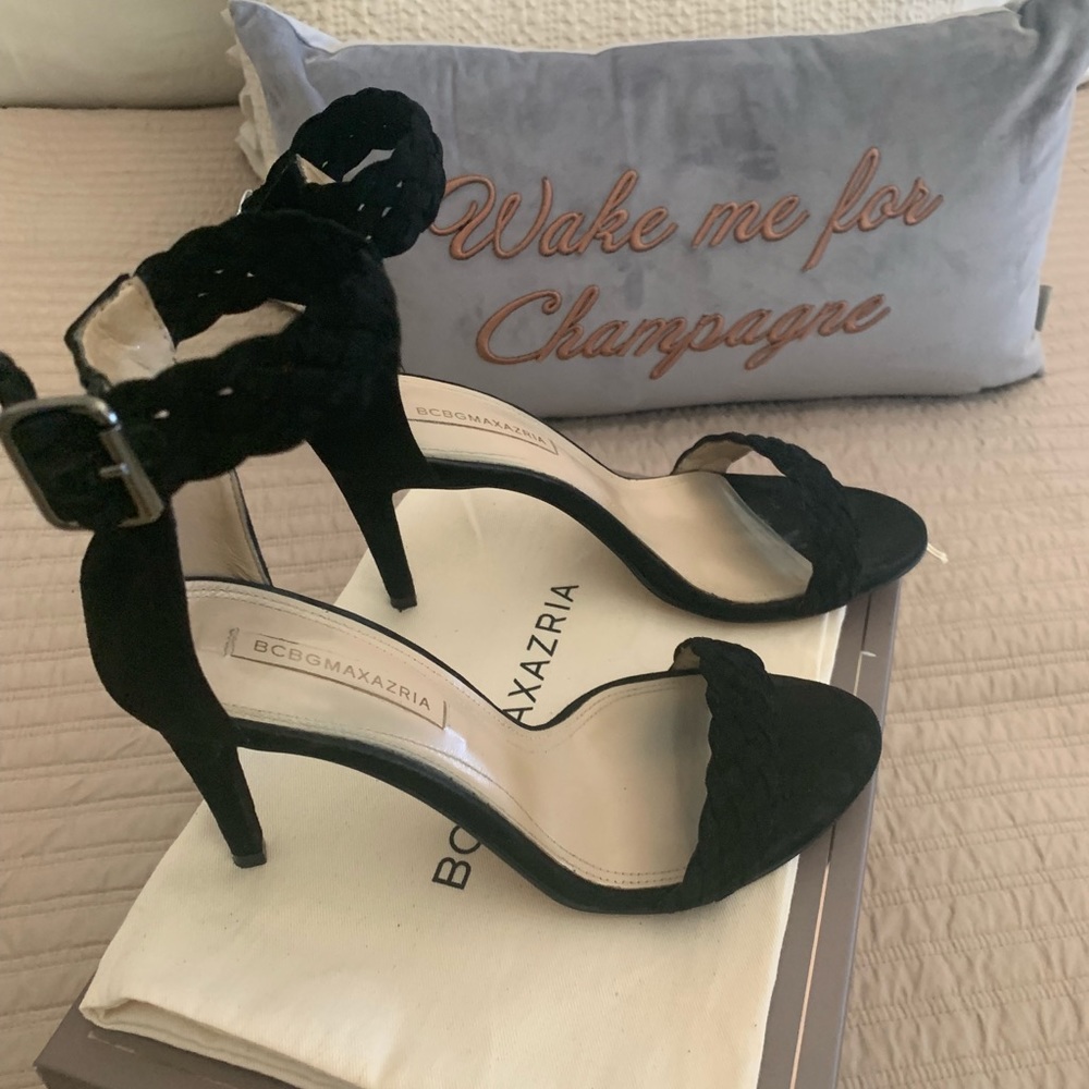 Black suede BCBG sandals - Picture 2 of 5